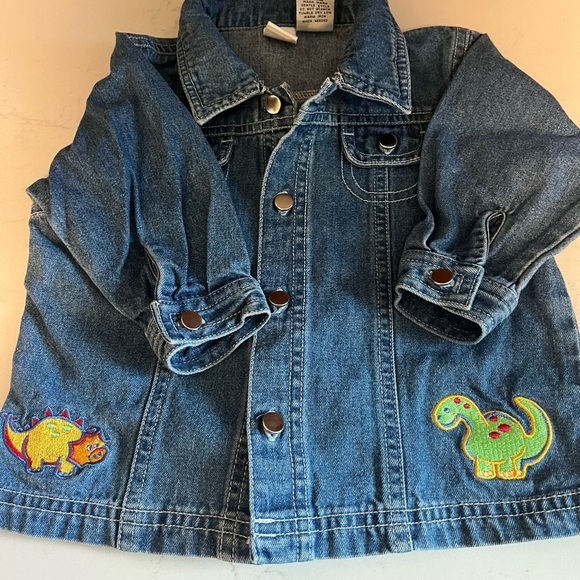 Baby UR it Other - Infant Jean Jacket with Dinosaur Appliqué size 6-9 m